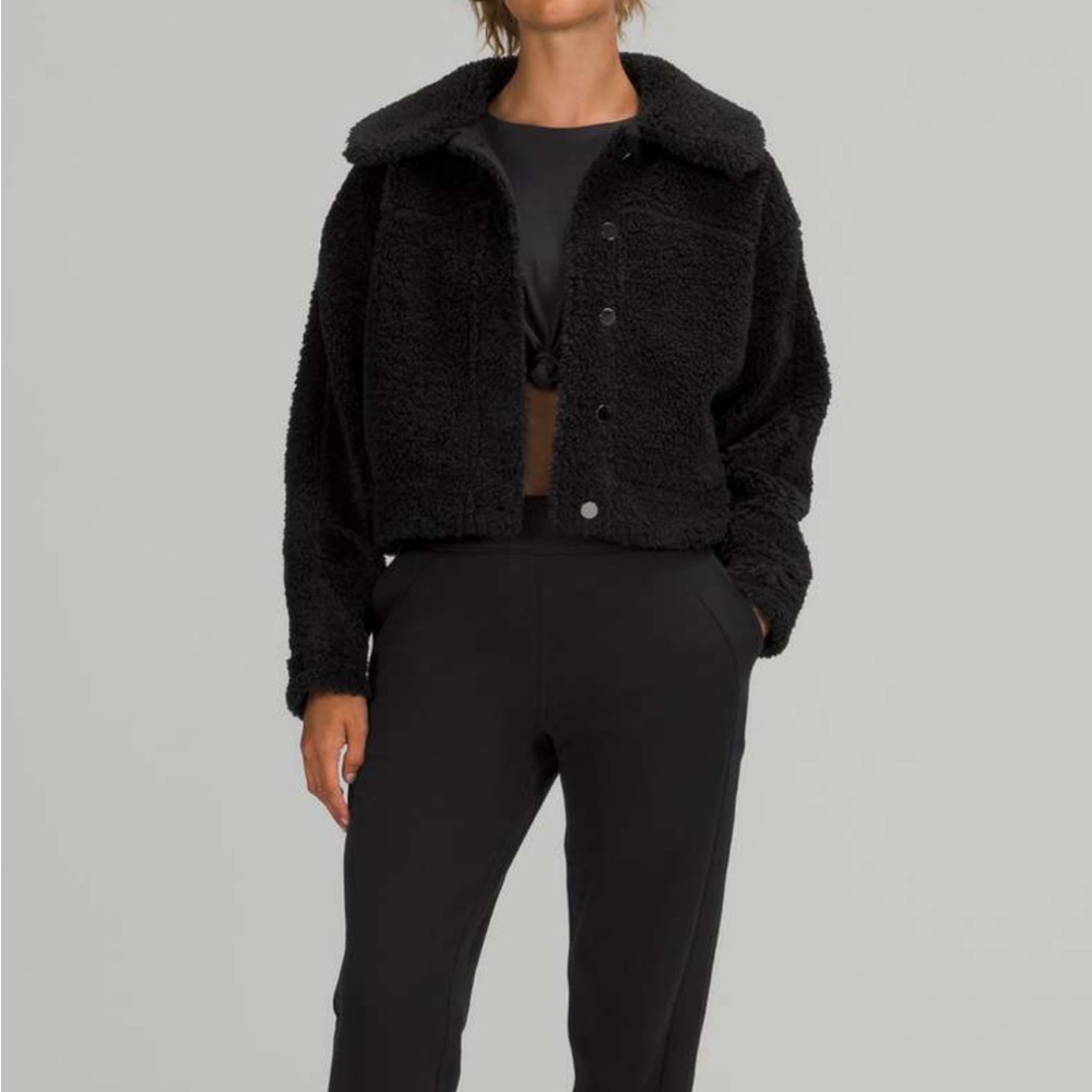 Lululemon fleece button jacket NWT